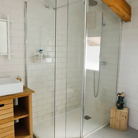 Villa Spacieuse Au Golf Avec Piscine Privée, Parking, Et Services De Conciergerie - Fr-1-791-23 Seignosse